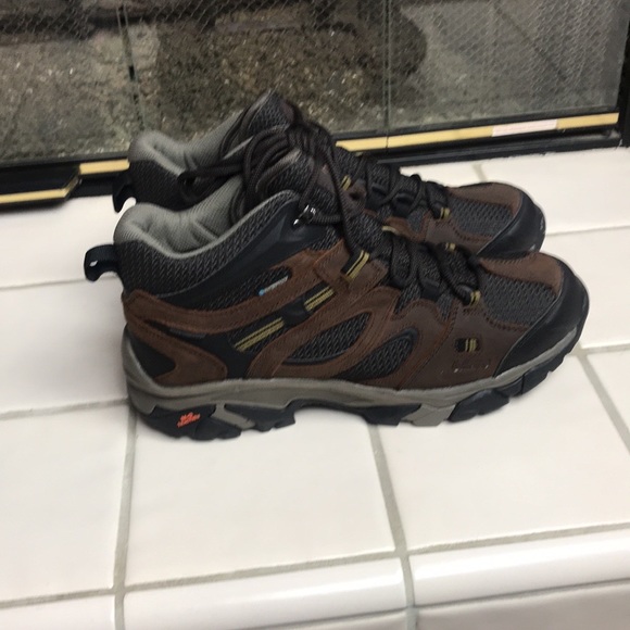 HI-TEC Apex Lite Men's Waterproof Hiking Boots - Picture 3 of 16